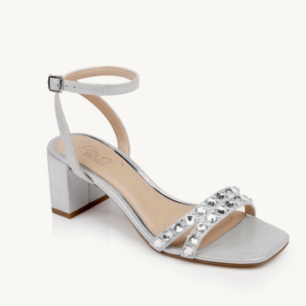 Elegant Silver Block Heel Sandals Block Heels with
Gemstone-Studded Straps
